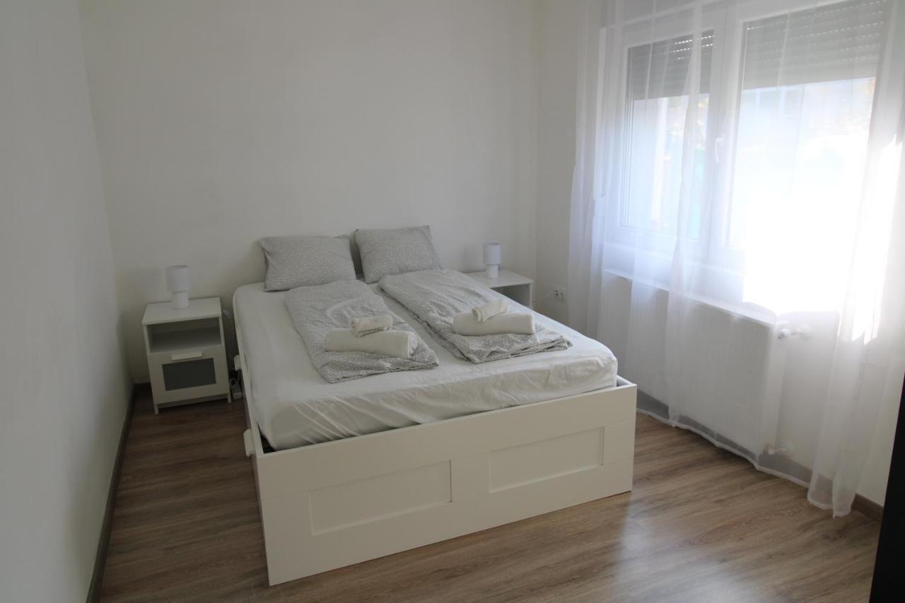 Garden Apartman House Apartment Pecs Exterior photo